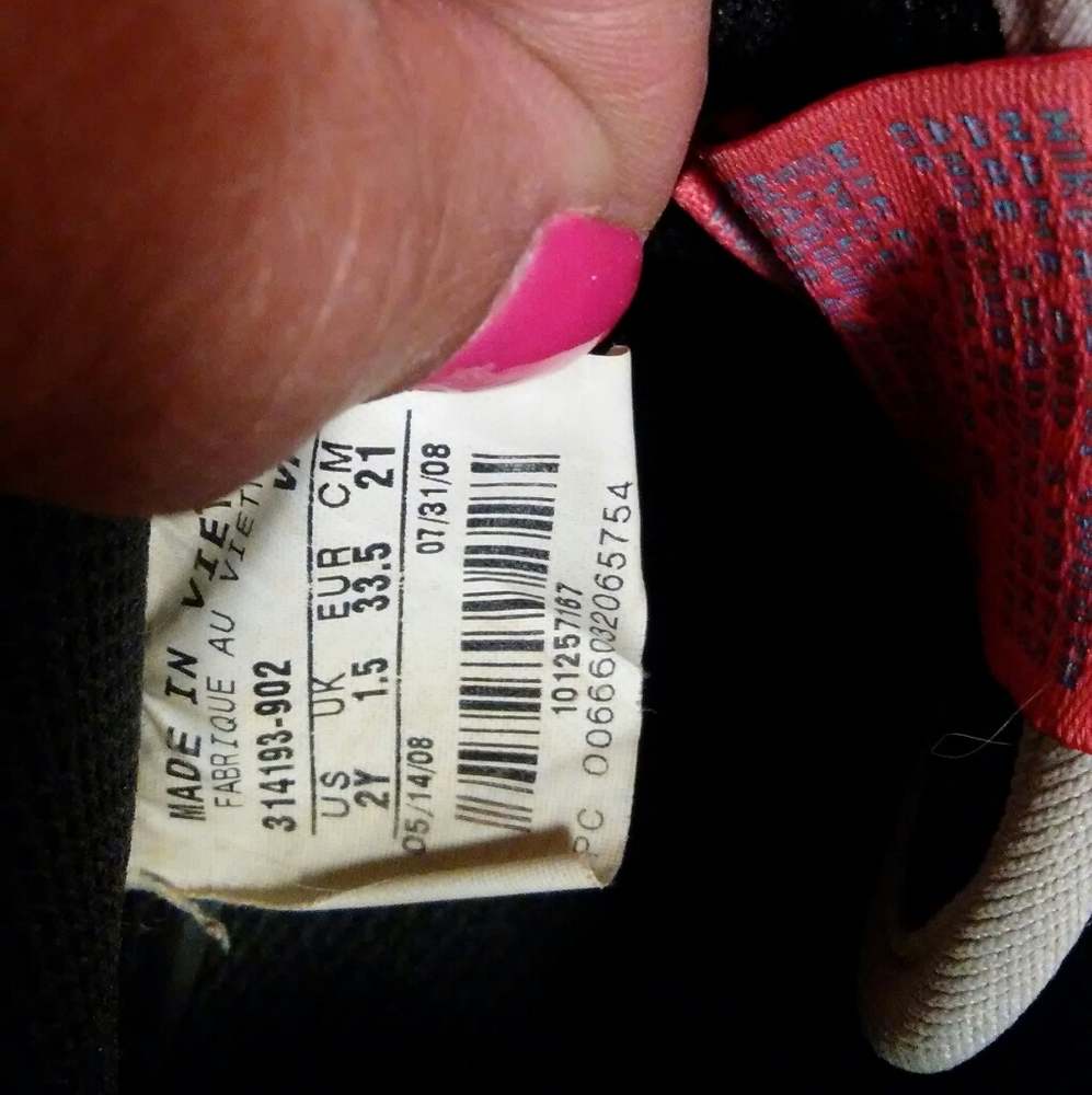 Nike air force 1s size 2Y - Picture 2 of 5